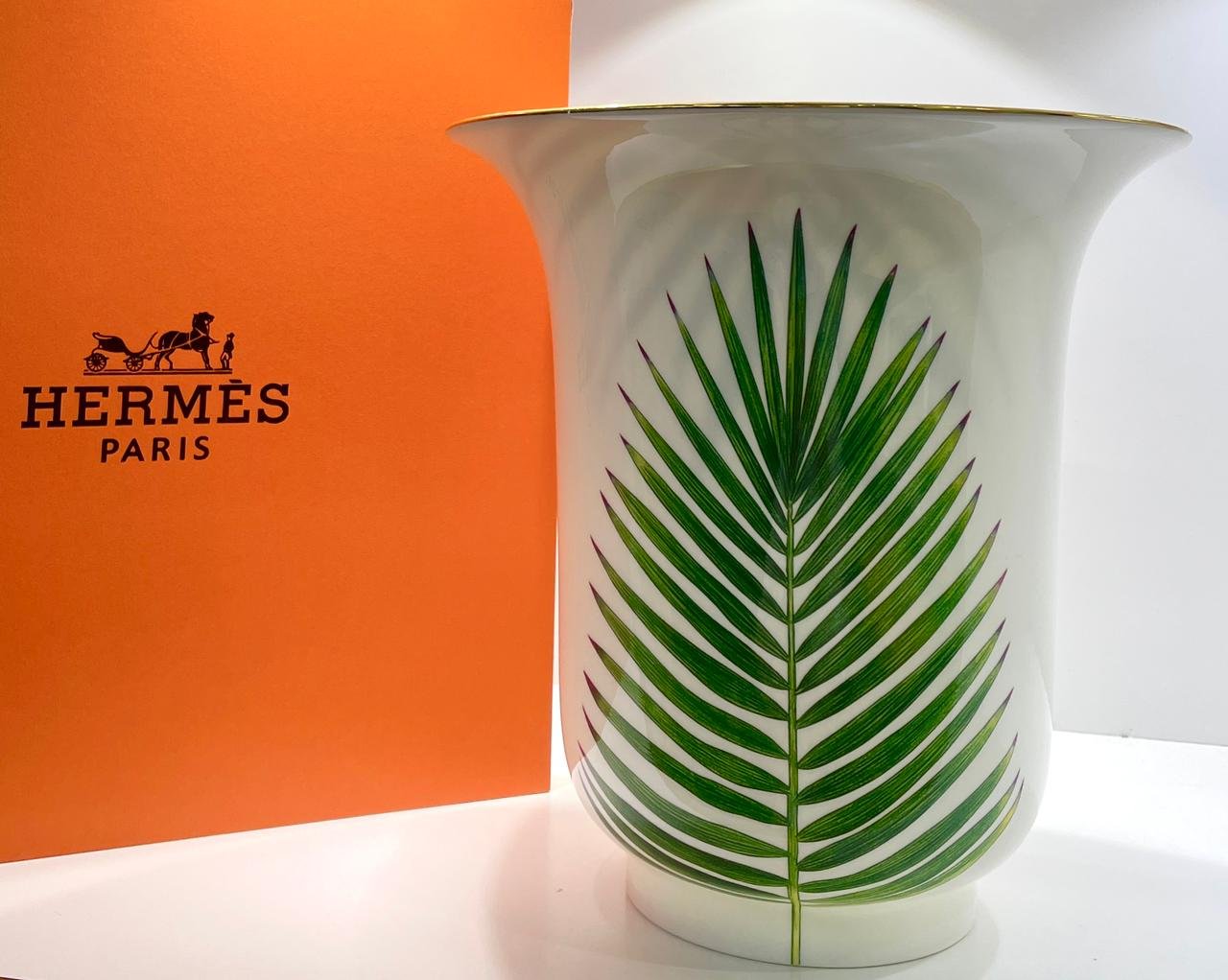 Hermes Passifolia Vase - Large - Hermes Vase | Aleppo Gift UAE